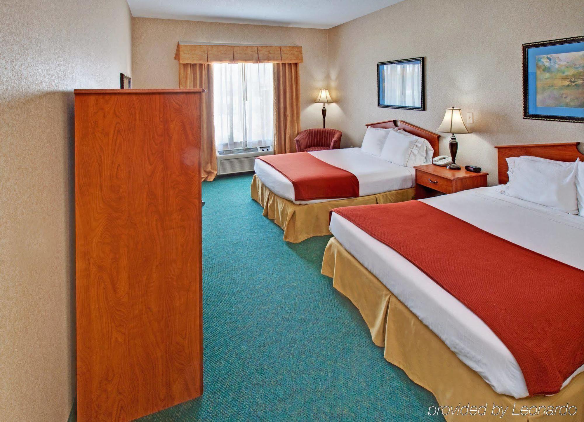 Holiday Inn Express & Suites - Dickinson By Ihg Zimmer foto